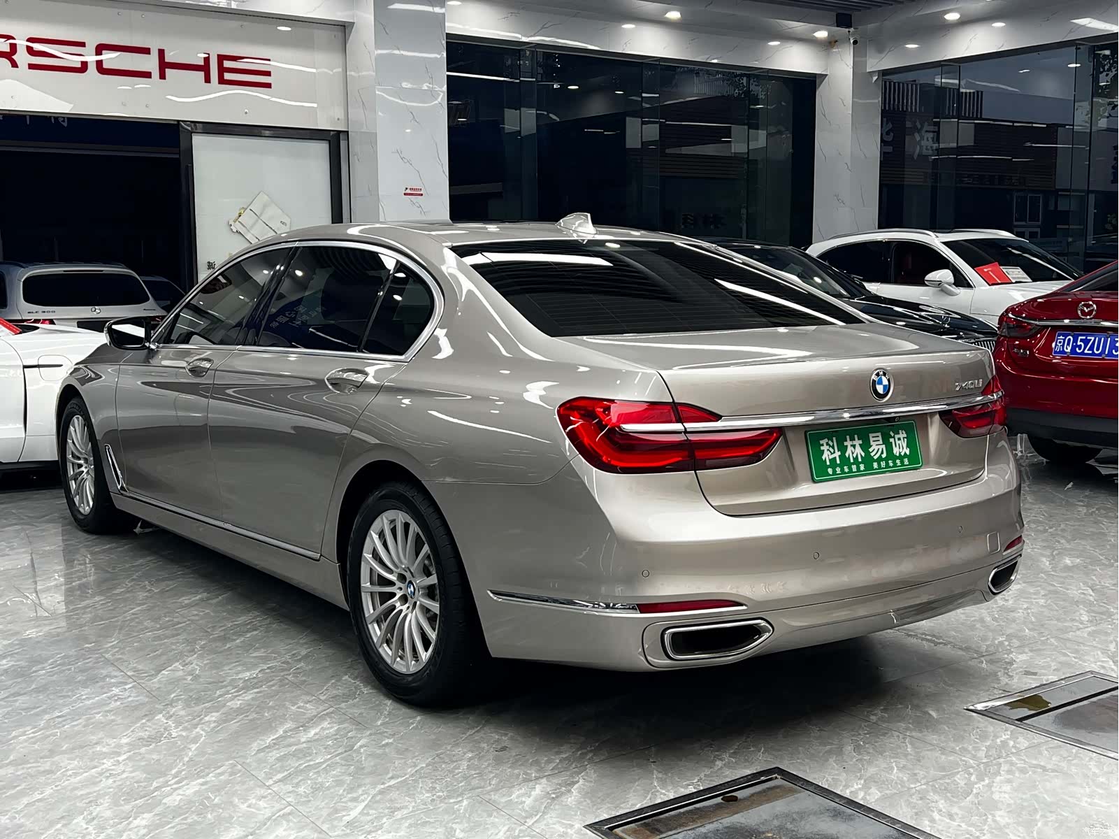 BMW 7 Series, 2019 6