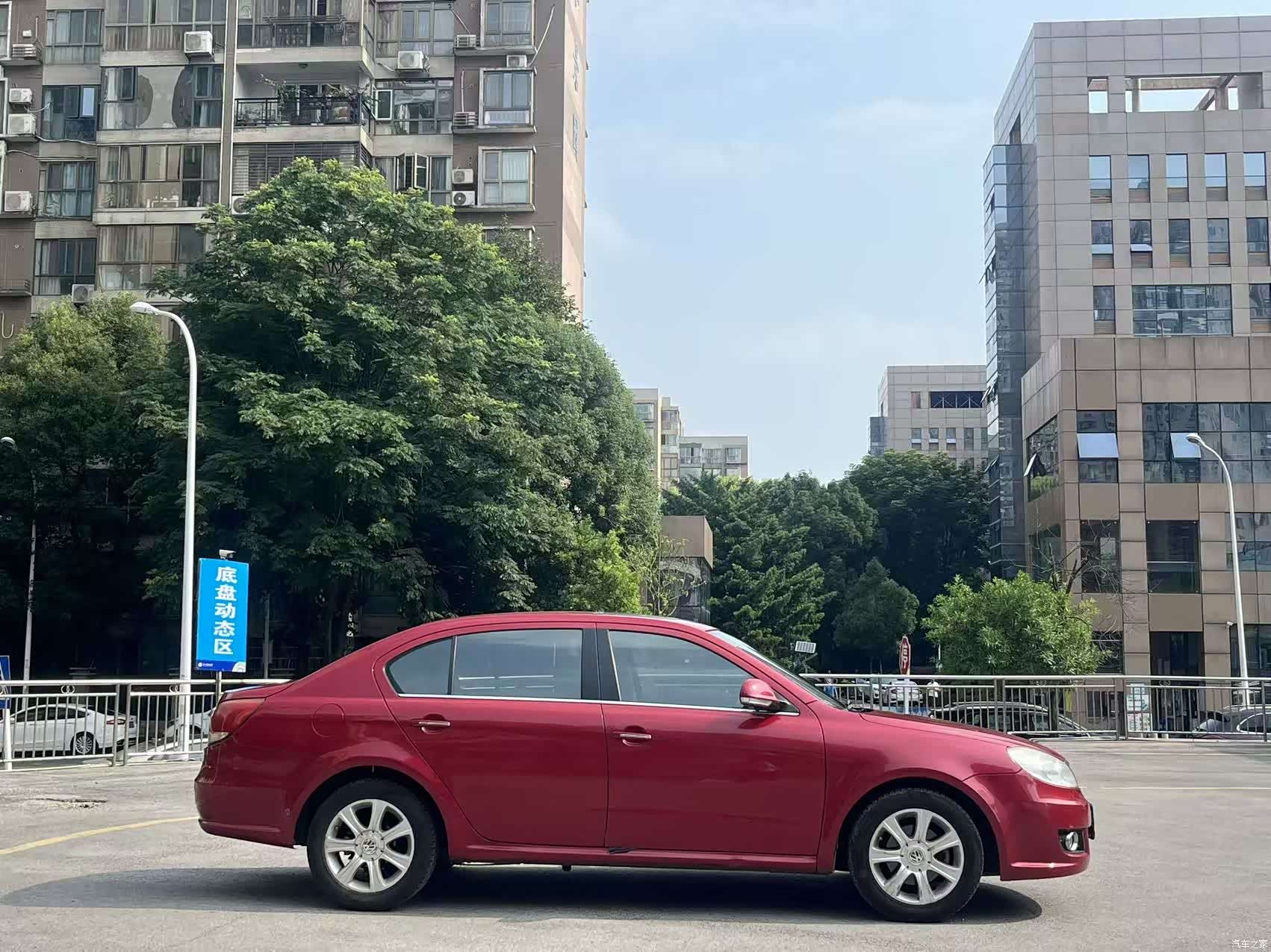 Volkswagen Lavida, 2011 4