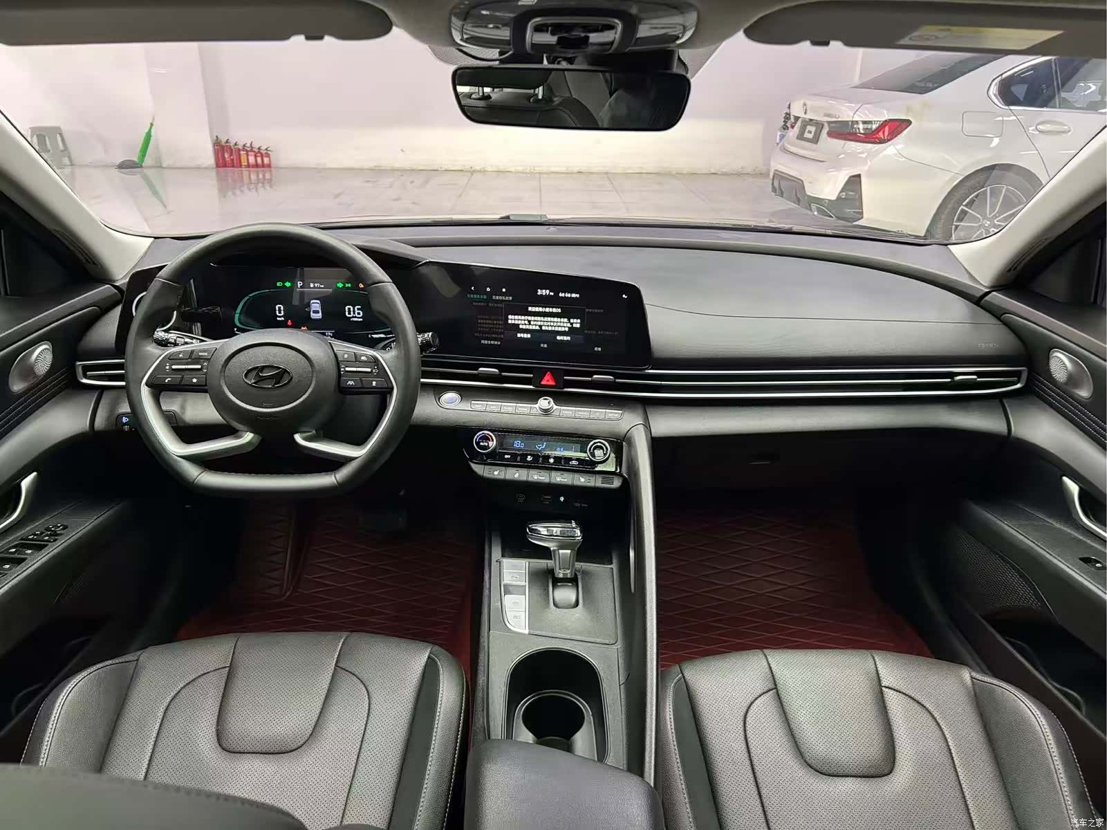 Hyundai Elantra, 2023 17