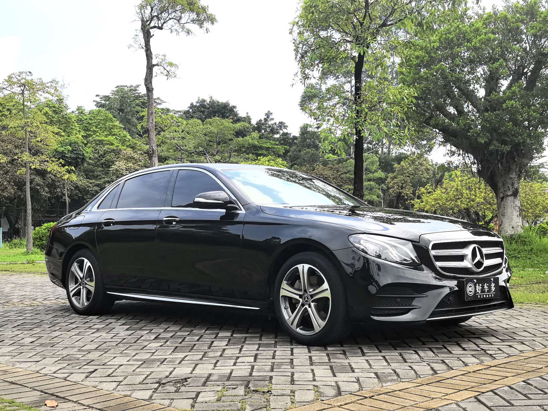 Mercedes-Benz E-Class, 2020 3