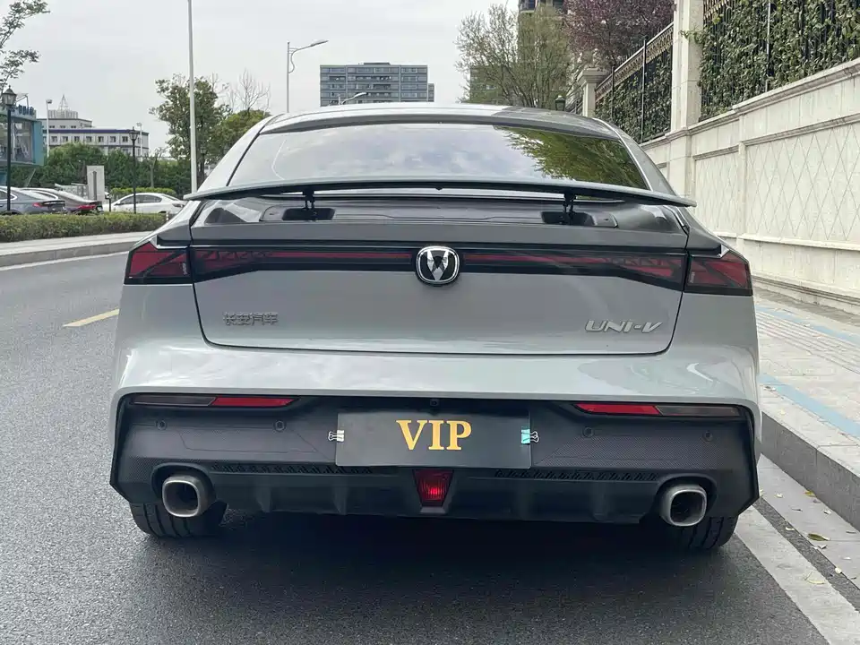 Changan UNI-V