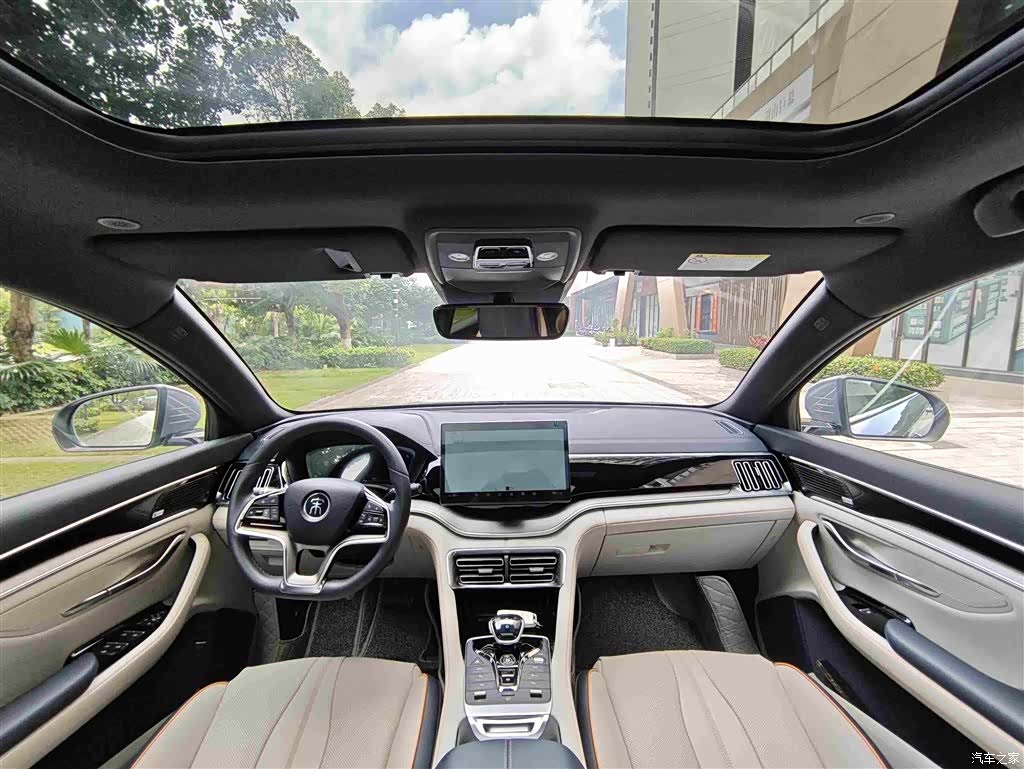 BYD Song, 2022 11