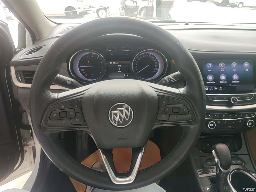 Buick Verano, 2020 11