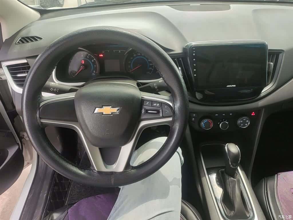 Chevrolet 320, 2019 10