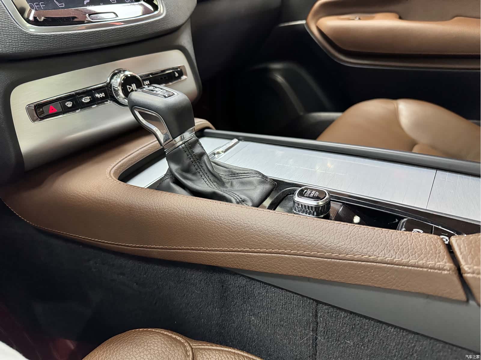 Volvo XC90, 2019 35