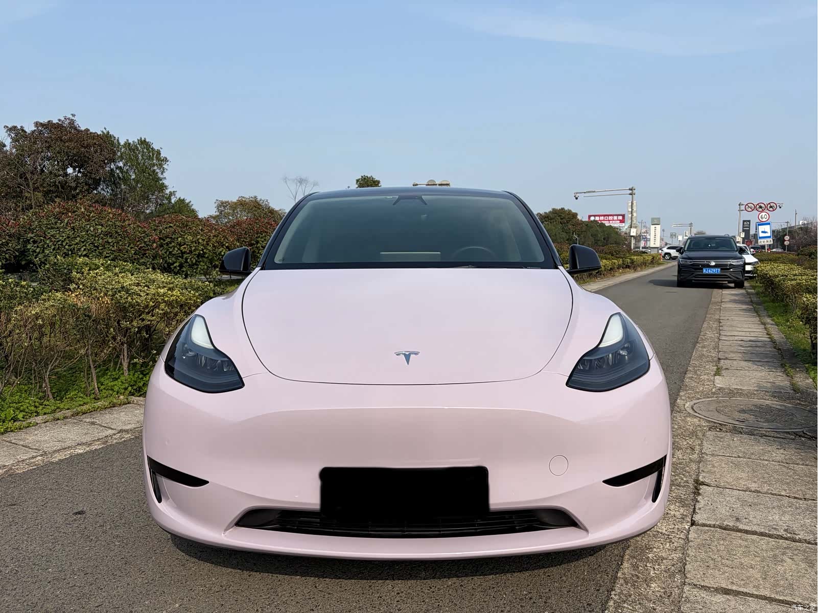 Tesla Model Y, 2022 1