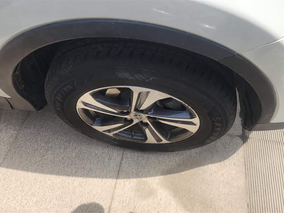 Toyota RAV4 Rongfang