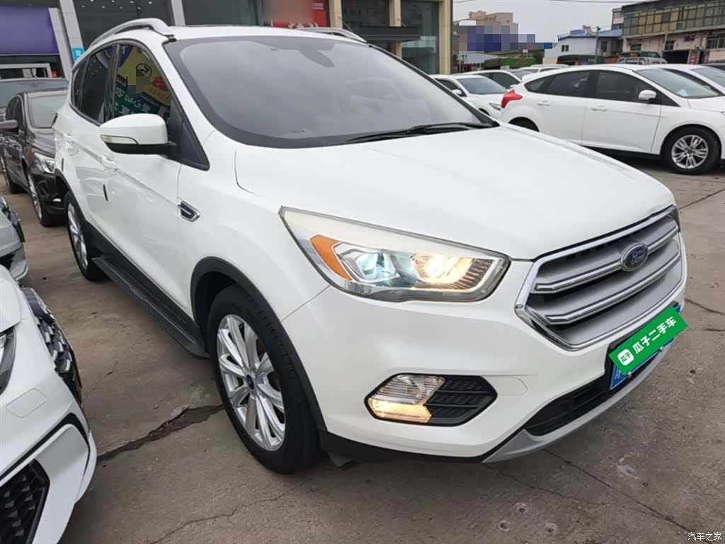 Ford Kuga, 2018 4
