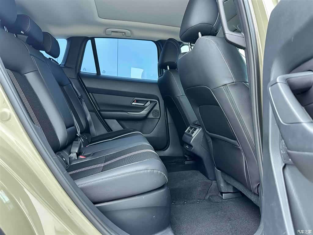 Mazda CX-50, 2023 21