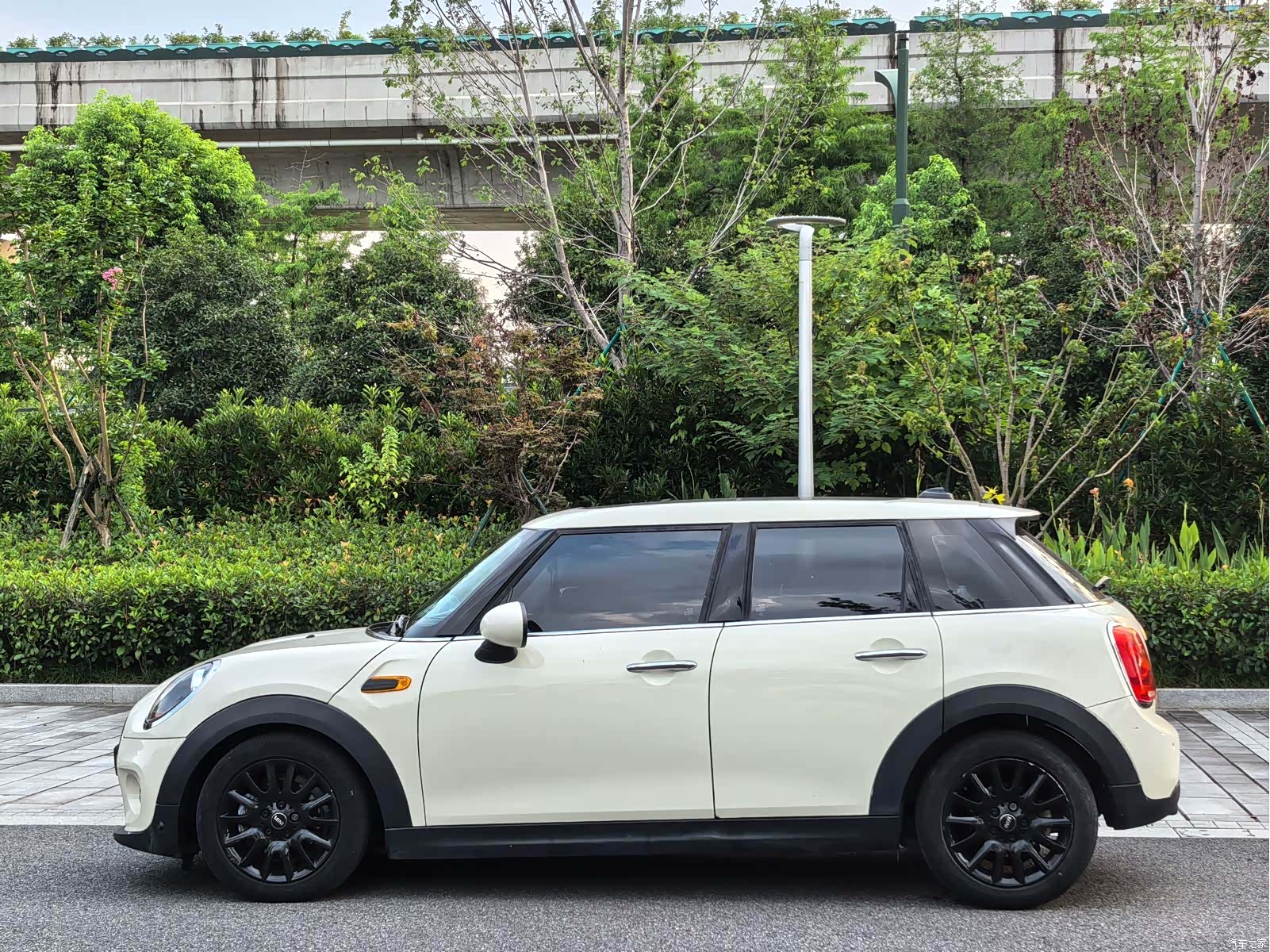 Mini ONE, 2018 7