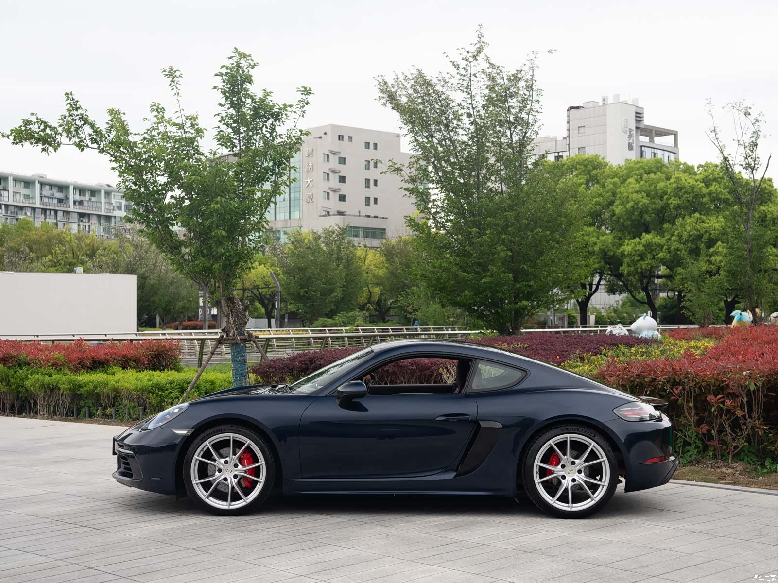 Porsche Cayman, 2018 7
