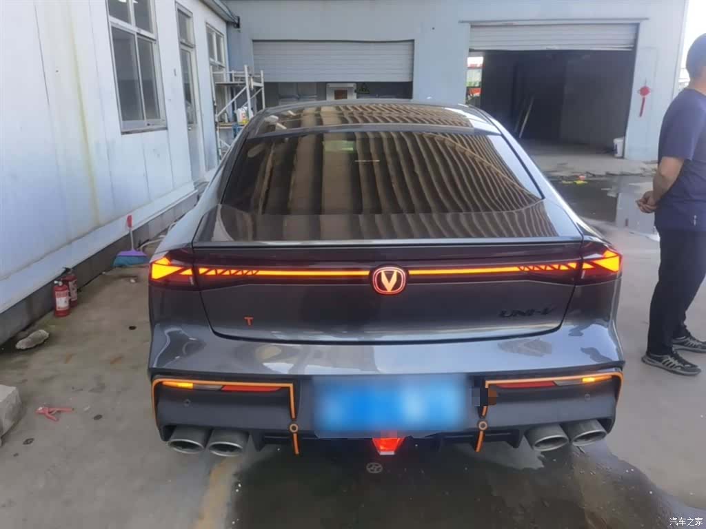 Changan UNI-V, 2022 6