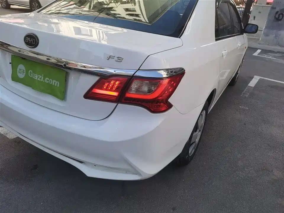 BYD F3
