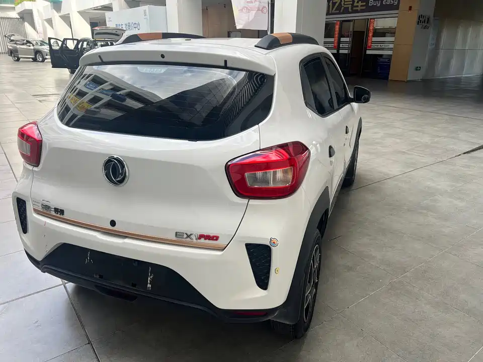 Dongfeng Nammi EX1