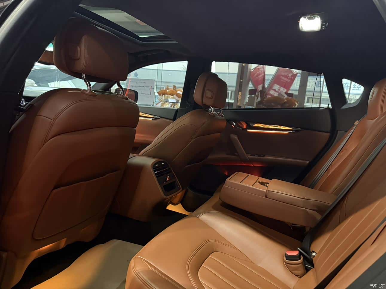 Maserati Q4, 2015 8
