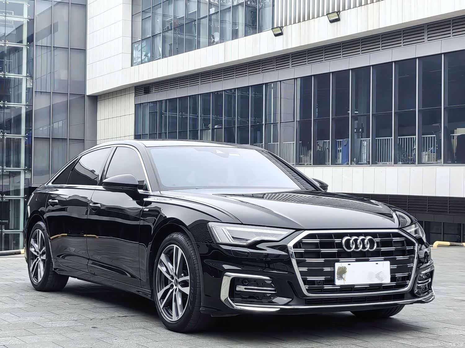 Audi A6L, 2024 3