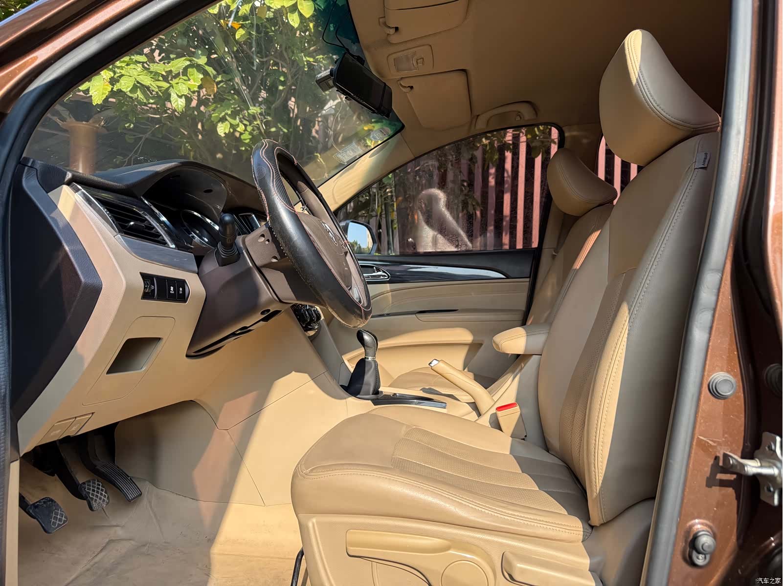 Wuling 730, 2018 4