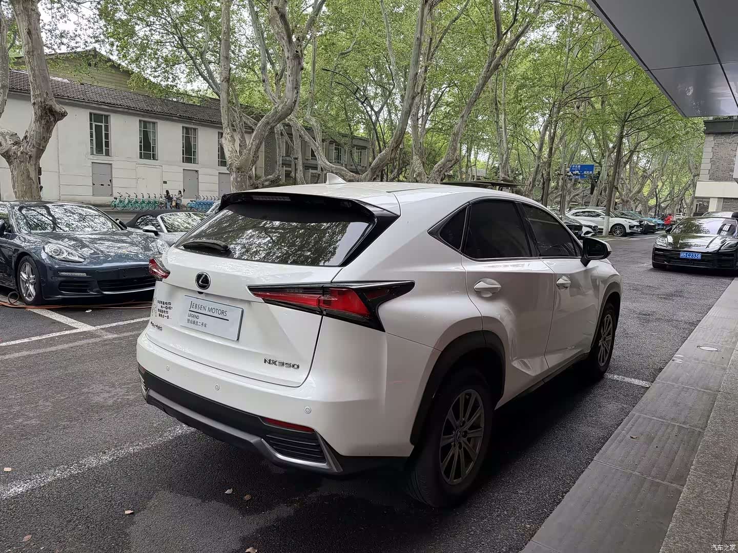 Lexus NX, 2020 все фото
