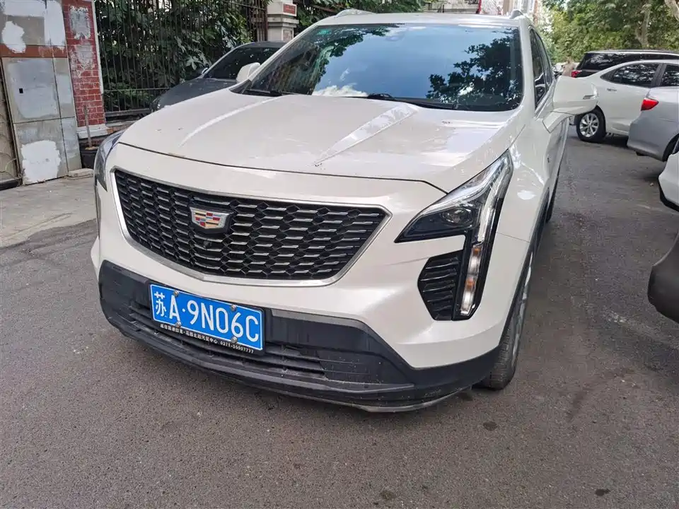 Cadillac XT4
