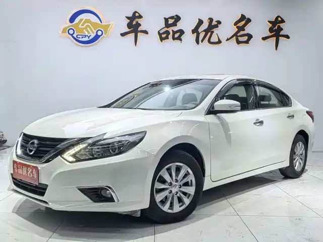 Nissan Altima 2017 — купить из Китая под заказ