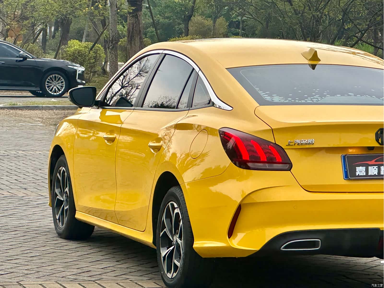 MG MG5, 2022 19