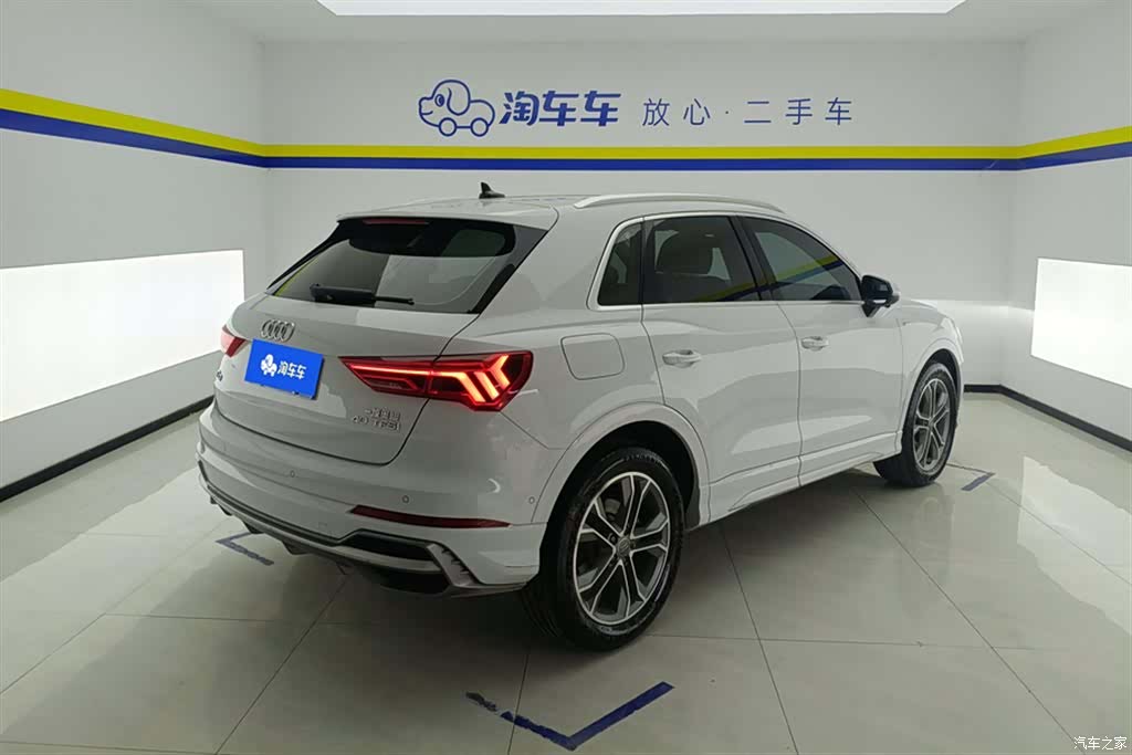 Audi Q3, 2021 3