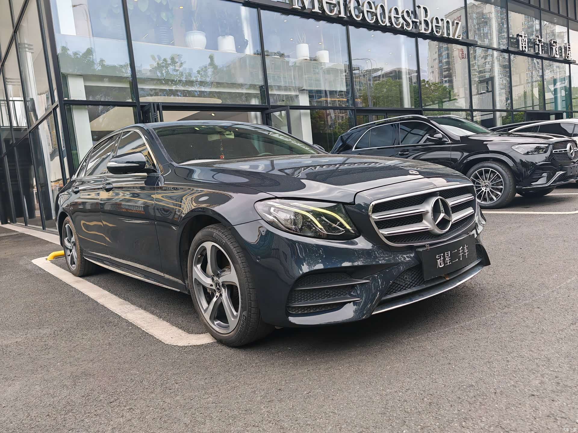 Mercedes-Benz E-Class, 2019 4