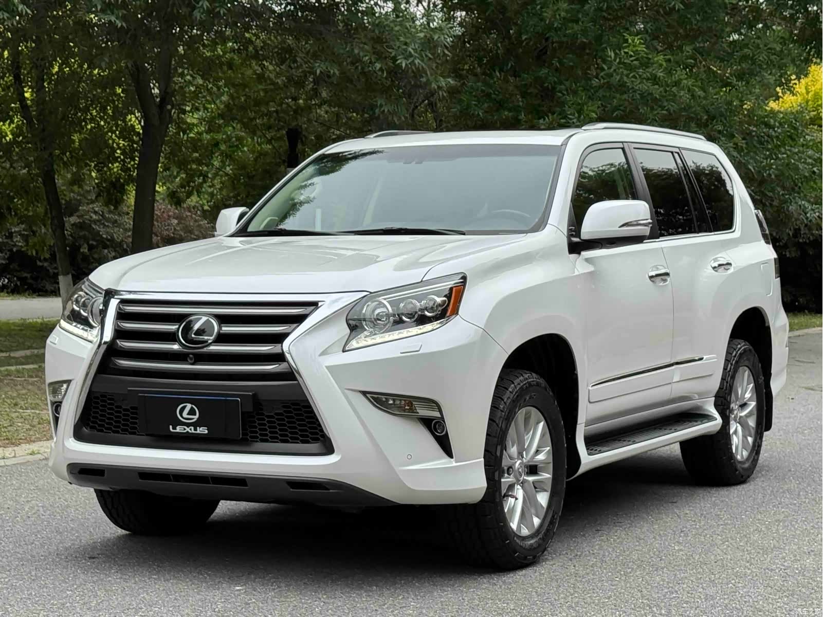 Lexus GX, 2013 3
