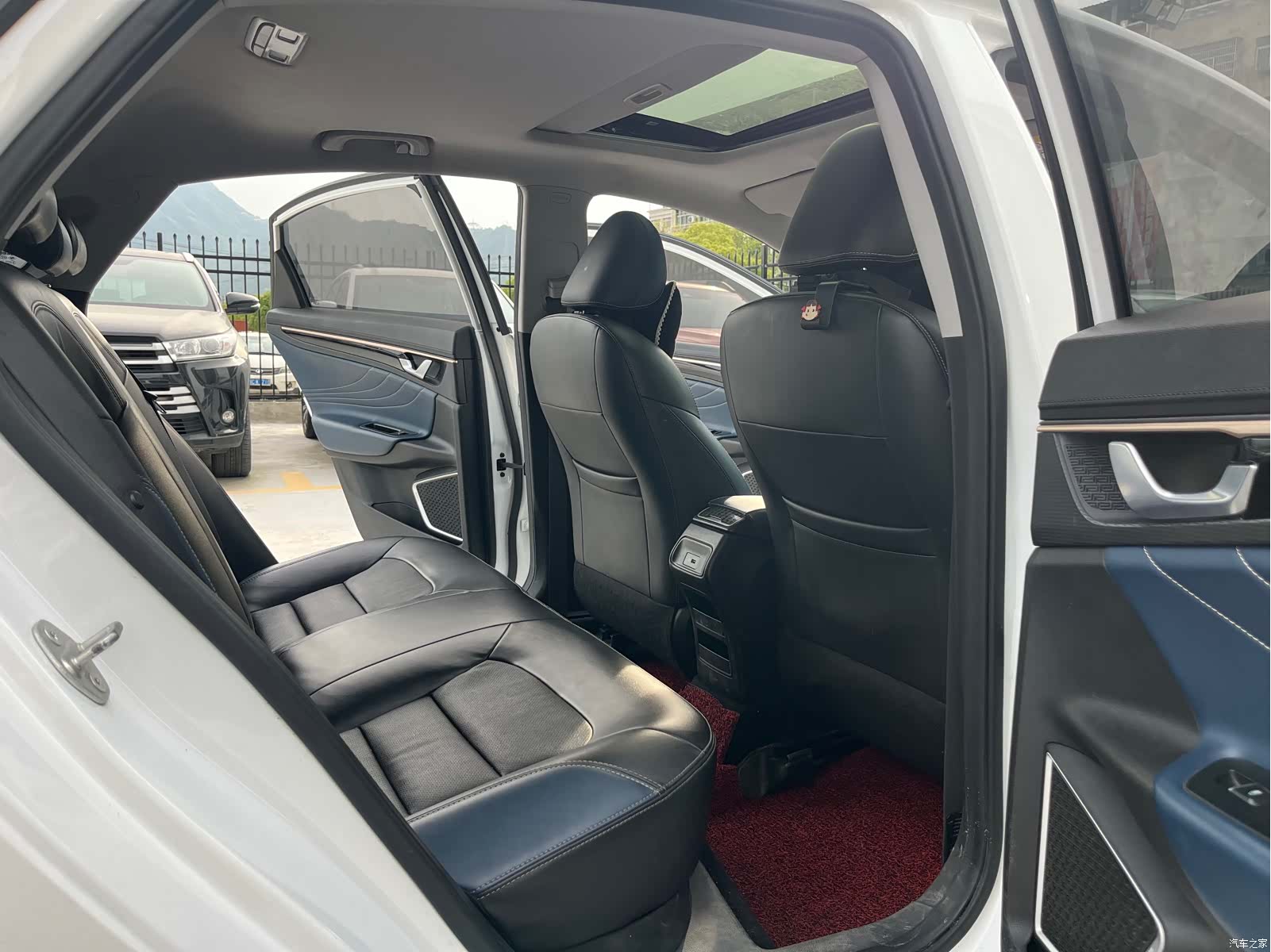 Geely Emgrand, 2021 10