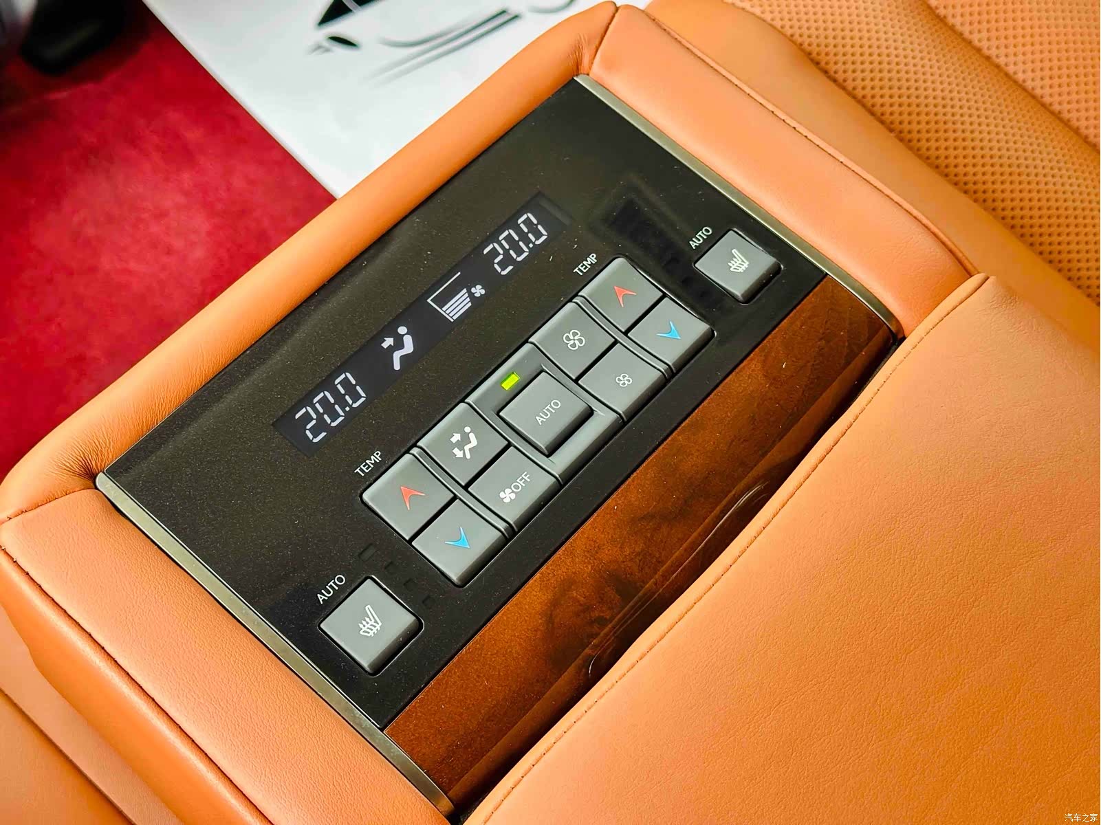 Lexus LX, 2021 15