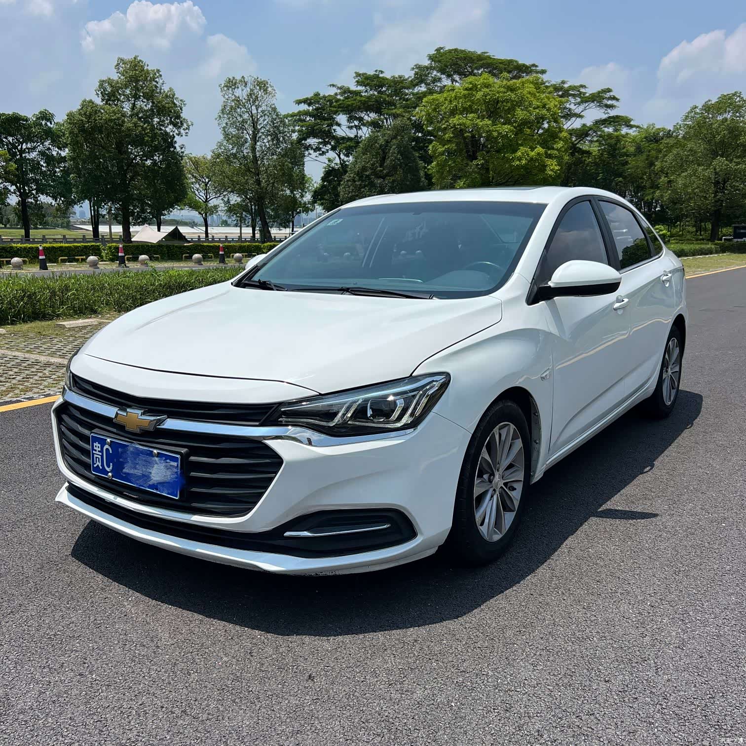 Chevrolet 320, 2021 3