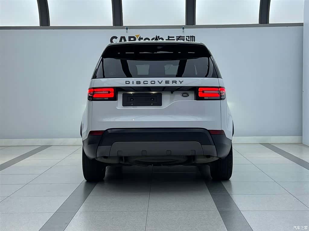 Land Rover Discovery, 2018 3