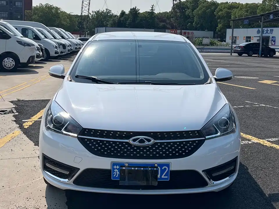 Chery Arrizo 5