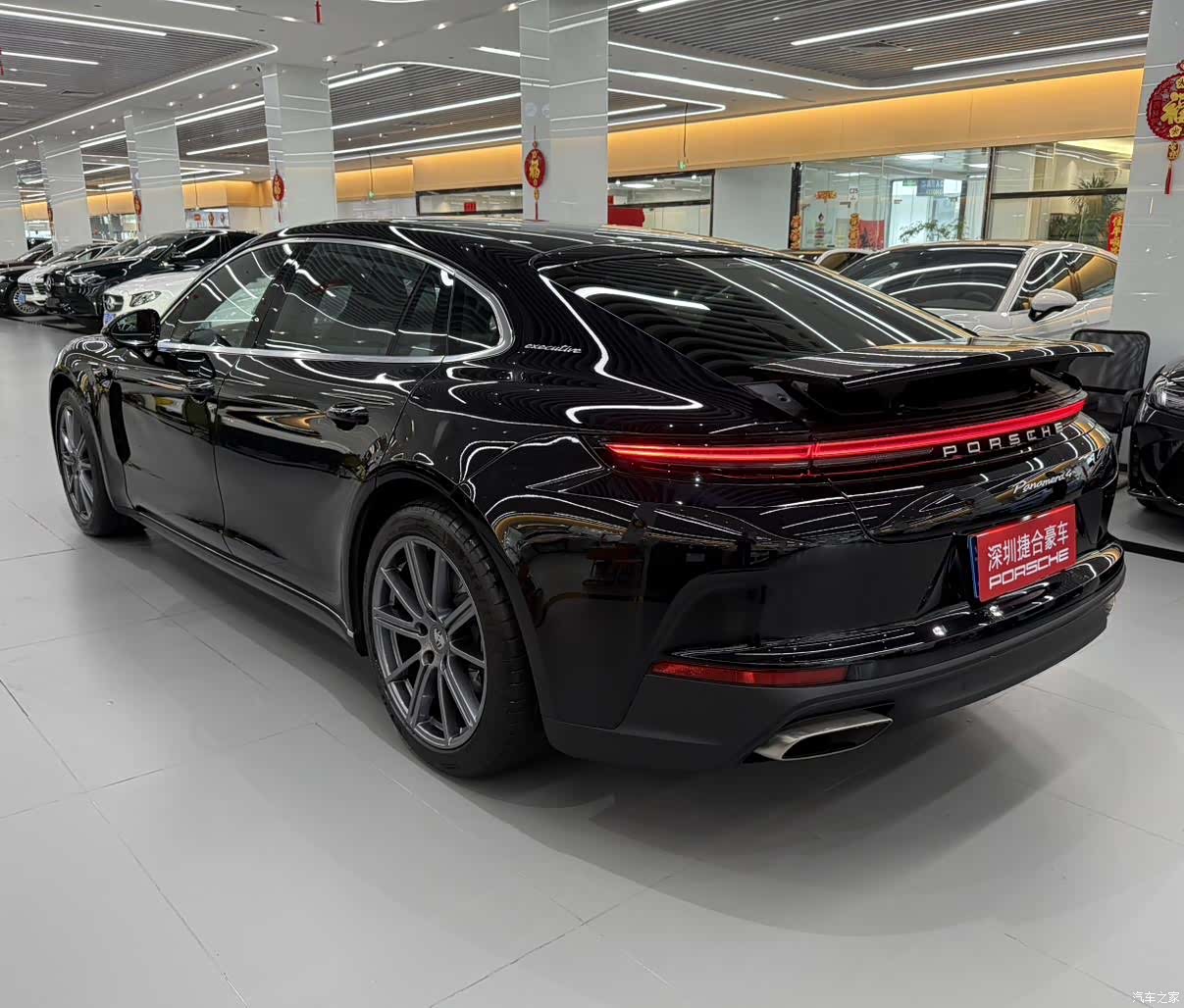 Porsche Panamera, 2026 4
