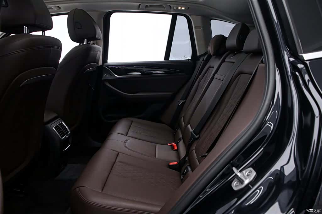 BMW X3, 2024 14