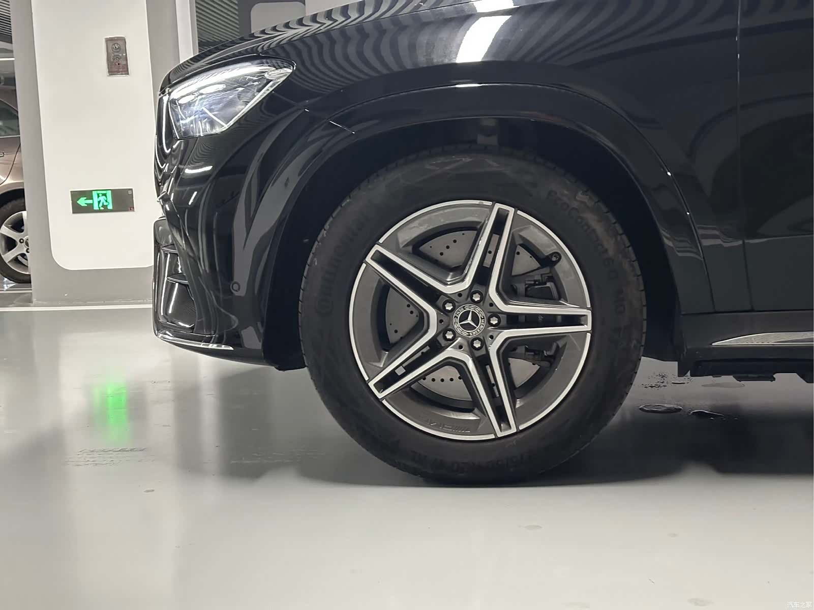 Mercedes-Benz GLE, 2025 все фото