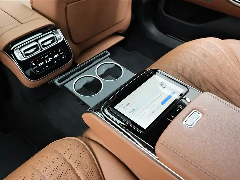 Mercedes-Benz S-class Mercedes-Benz S-class