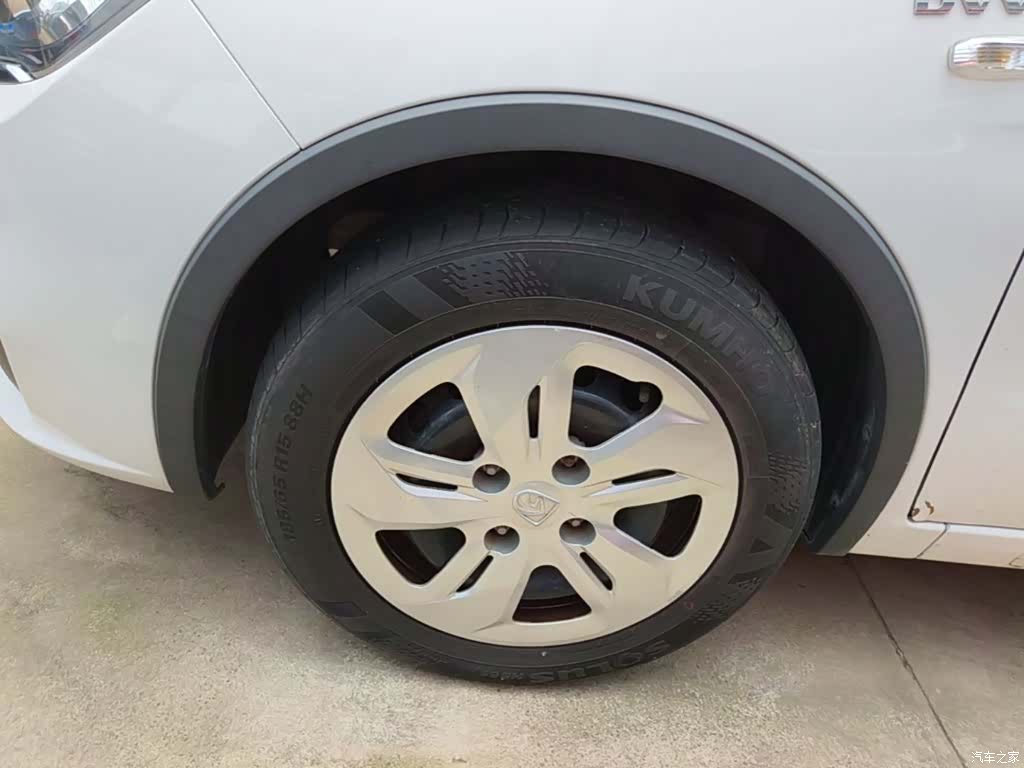 Wuling 310W, 2021 23