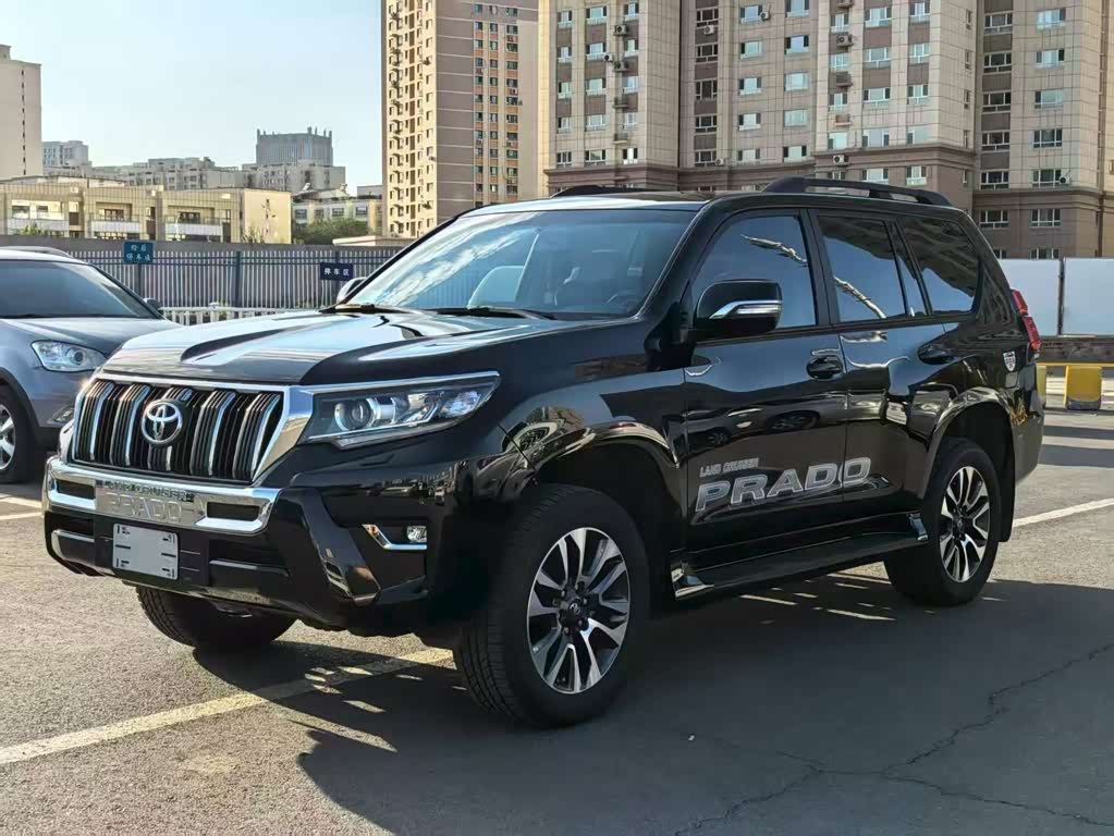 Toyota Land Cruiser Prado 2022 2.8T