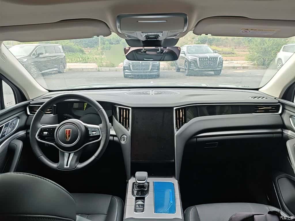 Hongqi HS7, 2024 10