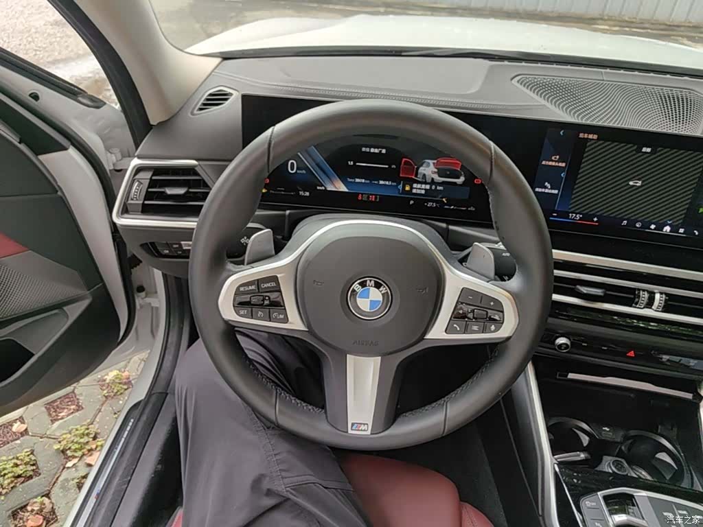 BMW 3 Series, 2024 7