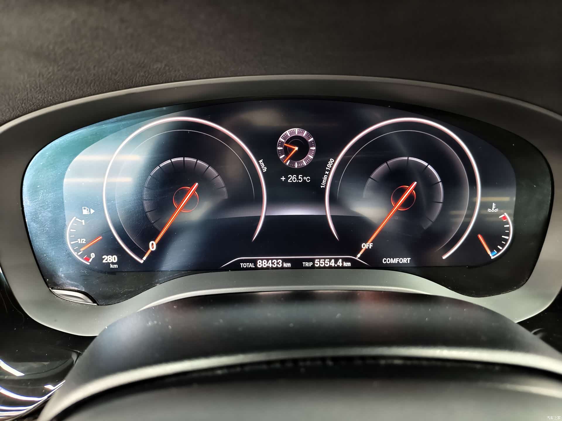 BMW 5 Series, 2019 все фото