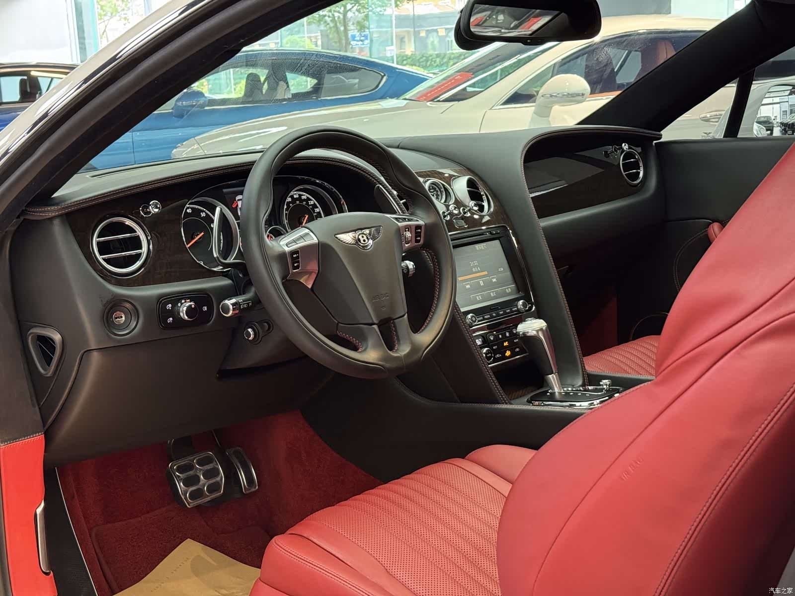 Bentley Continental GT, 2017 7