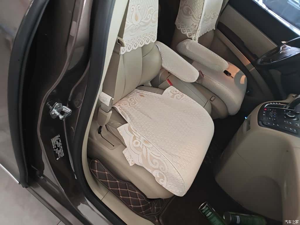 Buick GL8, 2019 25