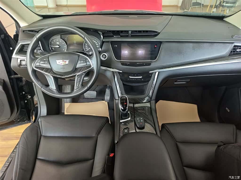 Cadillac XT5, 2018 10