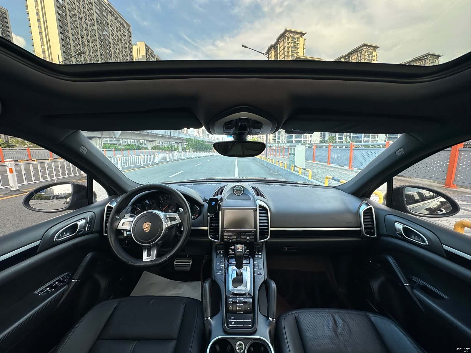 Porsche Cayenne, 2015 8