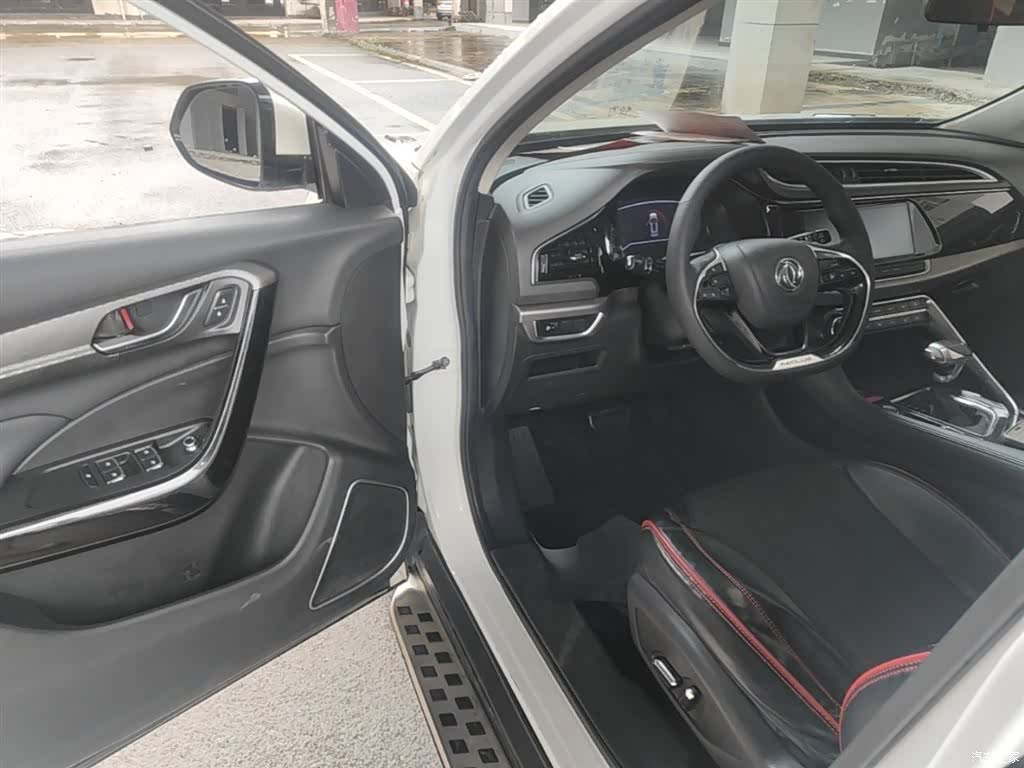 DongFeng AX7, 2019 16