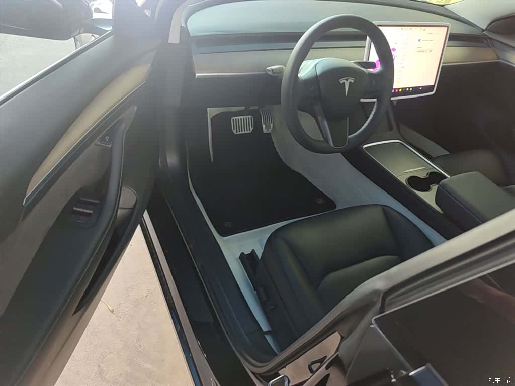 Tesla Model 3, 2022 16