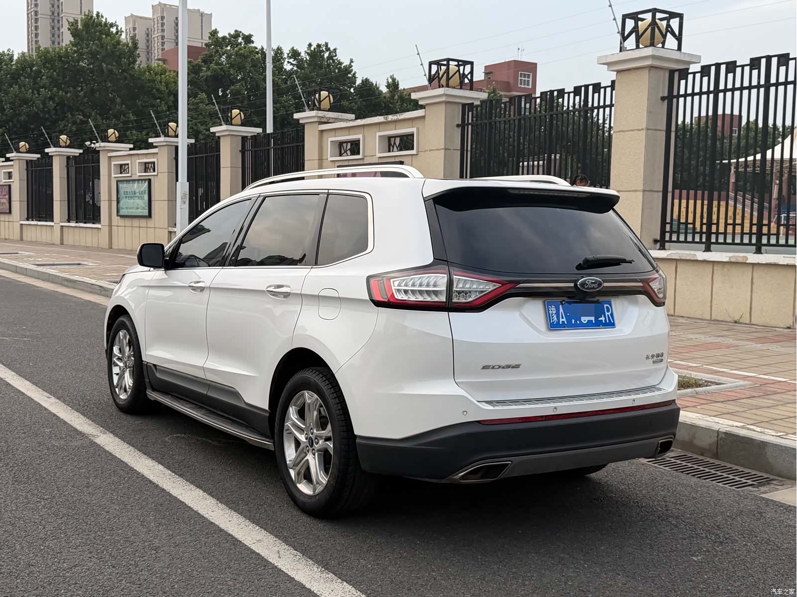 Ford Edge, 2015 12