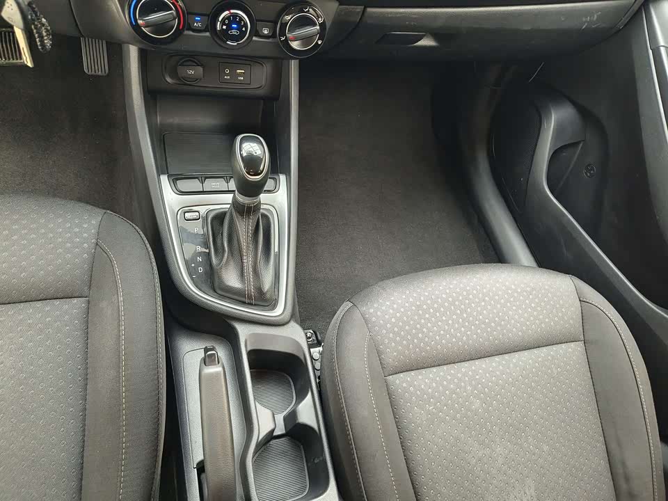 Hyundai Yuedong
